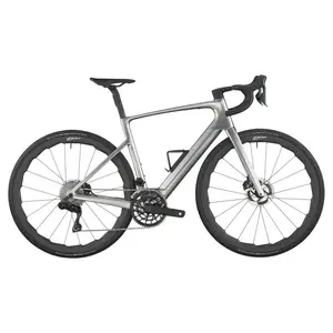 A Bicicleta Elétrica SCOTT Fastlane Premium tem bateria interna até 290 Wh, Quadro em Carbono HMX e transmissão Shimano Dura Ace Di2 Disc 24 VL.