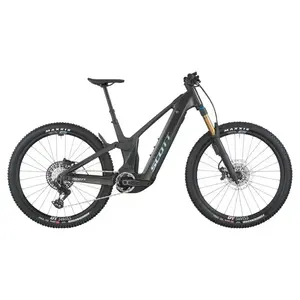 A Bicicleta Elétrica SCOTT Patron 900 Ultimate  tem Quadro em Carbono e Triângulo Alloy, Transmissão SRAM X0 AXS 12 VL e Motor Bosch CX com bateria até 800Wh.
