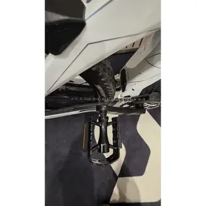 A Bicicleta SCOTT Patron eRIDE 900 Tuned INT Serviço tem Bosch CX até 750Wh e Quadro em Carbono.