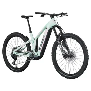 A Bicicleta Elétrica SCOTT Patron ST 900 Tuned tem Quadro em Carbono, Transmissão Shimano Deore 12 VL e Motor Bosch CX-R com bateria até 800Wh.