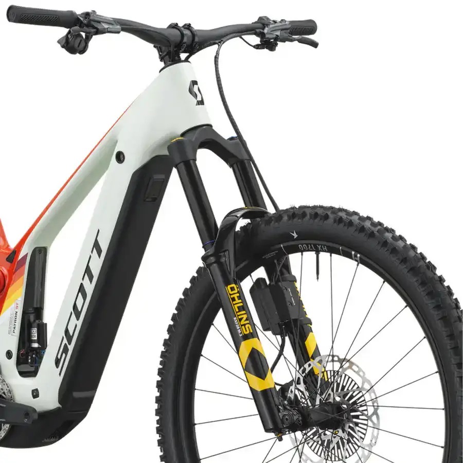 BICICLETA ELÉTRICA SCOTT PATRON ST TUNED SCOTT PATRON ST TUNED, e-MTB de trilho com autonomia e controlo, ideal para subir mais, descer melhor e prolongar a volta. Sensação fluida, simples e.
