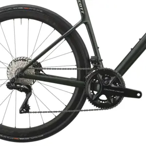 BICICLETA SCOTT ADDICT PREMIUM SCOTT ADDICT PREMIUM: estrada de performance com foco em leveza e eficiência, para subir forte, acelerar cedo e manter velocidade em ritmo alto.