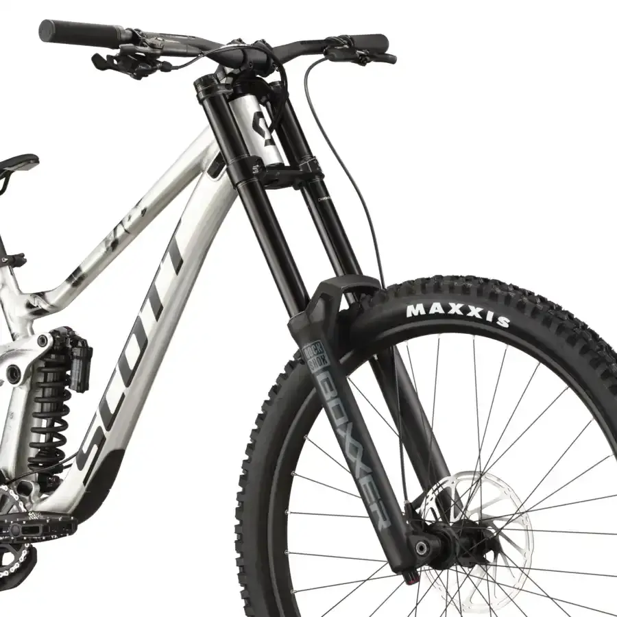 A Bicicleta SCOTT Gambler 20 tem Quadro Gambler Alloy, RS Boxxer Base, RS Vivid Coil Base e SRAM GX DH 7 VL.