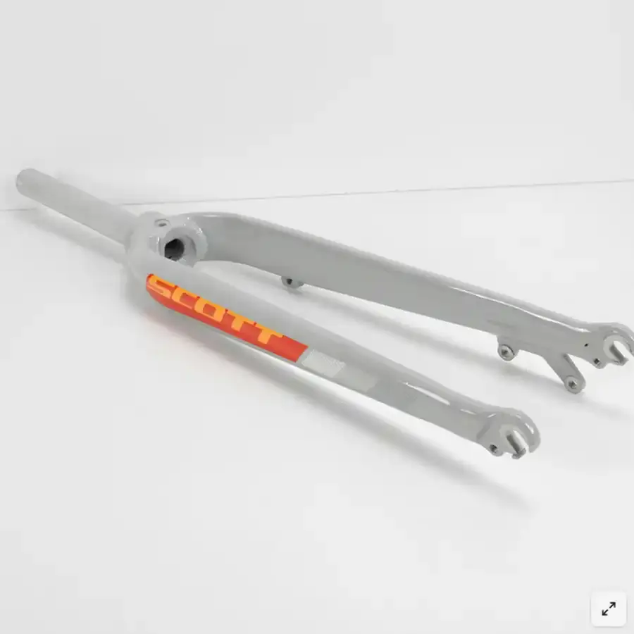 FORQUETA SCOTT SCALE JR 24+ 2017 FORQUETA SCOTT SCALE JR 24+ 2017